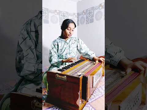 Mere raske kamar || मेरे रसके कमर - Radhika kishori. #short #song #play_harmonium_and_tabala #music