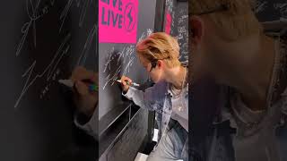 NCT DREAM CDTV LIVE LIVE WALL SIGNATURE 💚 #NCTDREAM #NCT #BESTFRIENDEVER #KPOP #MUSIC