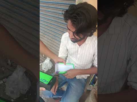 new phone 🤳#phone #yotubeshorts #publicfunny #vlog