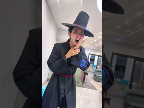 The demon wants to prank Rumi#kpop #kpopdemonhunters #rumi #huntrix