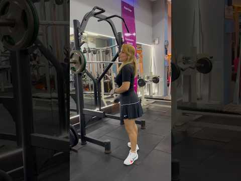 DUMBBELLTRİCEPS EXTENSİON #fitness #body #workout #tricepsworkout #bicepsday #armday #chest #should