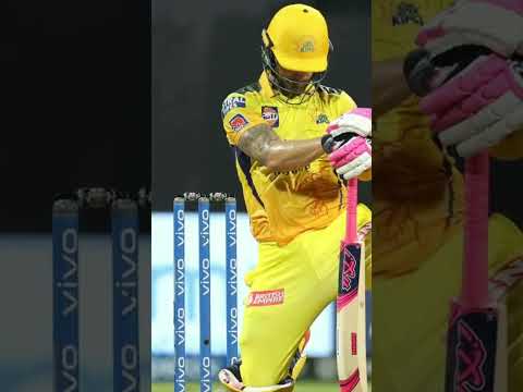 The CSK pose , Dewald Brevis #csk #dhoni #dewaldbvevis #ruturajgaikwad #fafduplessis #Heritage
