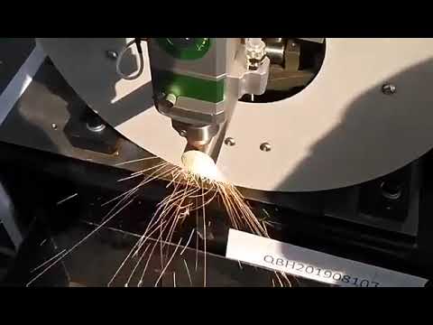 Laser cutting pipe machine