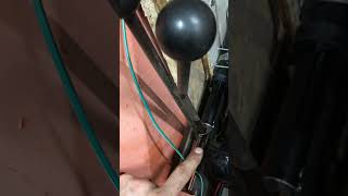 Tractor loader bucket self-leveler. DIY with Arduino, IMU, and linear actuator