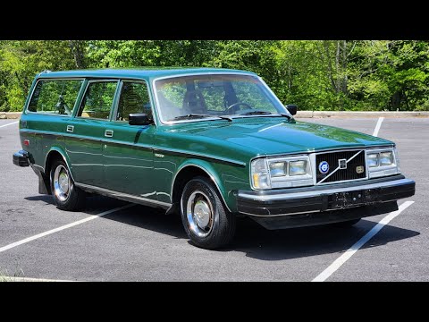 1980 Volvo 245GL Diesel Wagon // A Vehicle Tour