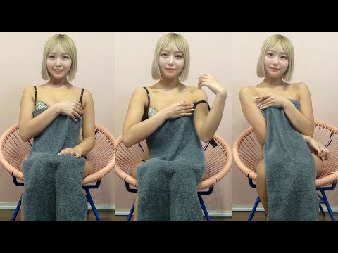 【ノーパンノーブラ】座りながら全部脱いで下着紹介【ポロリ】