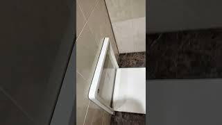 東京港区の品川ハローワークのトイレで、着替えが出来ます!～