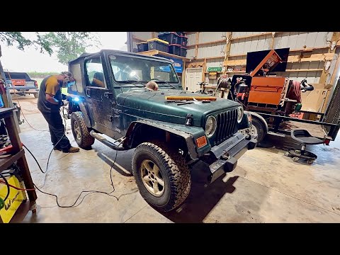 “Built for the Hunt: Custom 2001 Jeep TJ Fender Flares Fabricated!”
