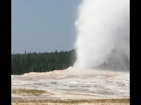Teapot and Old Faithful Geyser