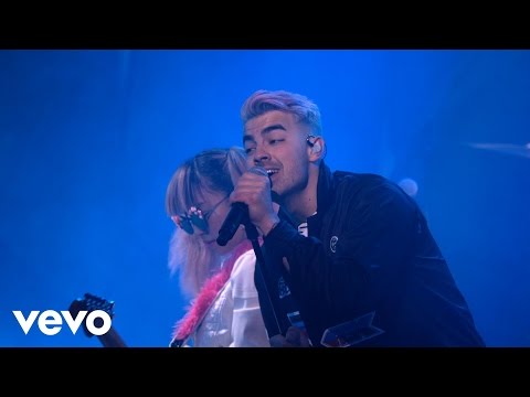 DNCE - DNCE (Vevo LIFT)