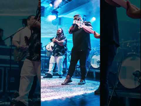 Steppin’ into the weekend like… 🔥 # #johnnysuite #jboogmusic