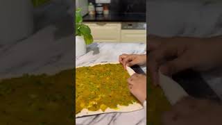 Pinwheel Samosa | Puff Pastry Aloo Samosa #shorts #short #shortvideo #shortsvideo #shariffspakwan