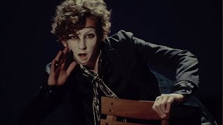 RADWIMPS - 洗脳 [Official Music Video]