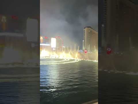 Water dance at fountain of Bellagio in Las Vegas # Bellagio #lasvegas #trip