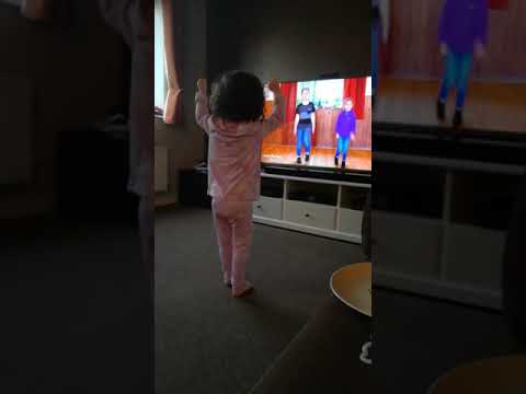 Boo sings #2