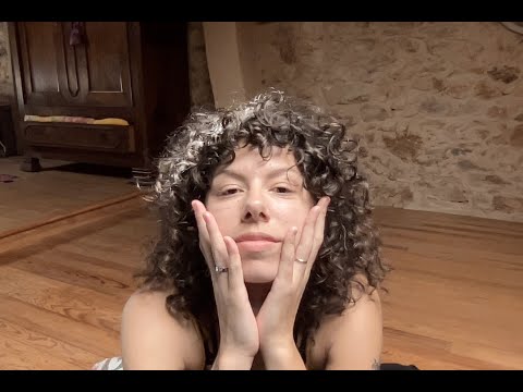 MarieCharlotte I Jaya Guru Deva Mantra I Harmonium Indien