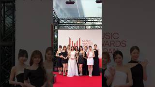 MUSIC AWARDS JAPAN 2025Red Carpet Behind the Scenes 👠#NiziU #니쥬 #WithU #MUSICAWARDSJAPAN #MAJ2025