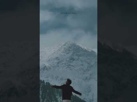 let the sky fall 🤍 #travel #himachalwheather #snowfall