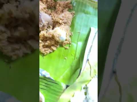 பசங்க எல்லாரும் சேர்ந்தா இப்படி தான் சாப்புடுவாங்க போல பையனா பொறந்துருக்கலாம் 😑😑