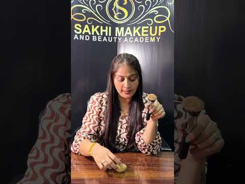 Open pores foundation blending #latestinbeautylineupproducts #makeupartist