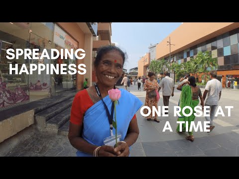I gave roses to random people. #smile #happiness #viral