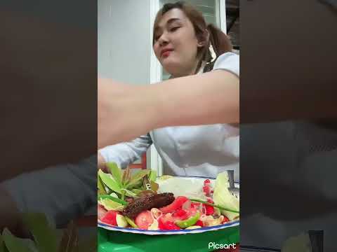 ตำขนมจีนแซบแสบดาก