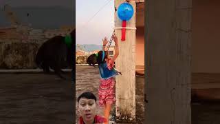 Adek dapet balon!!! sc: @RockstarSudha