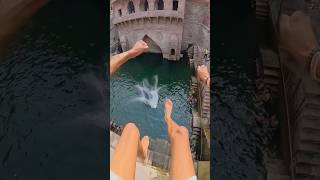 Supreme jump 😱😬 #shorts #stepwell #toorjikajhalra