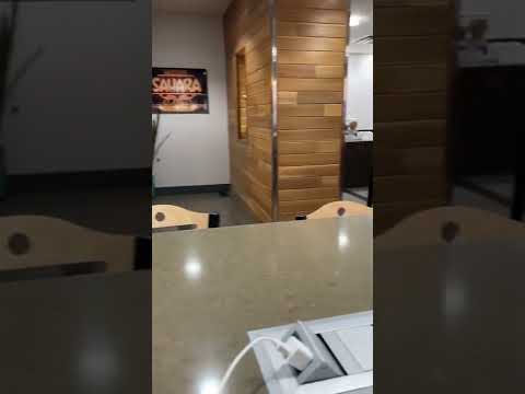 Las  Vegas Airport LOUNGE