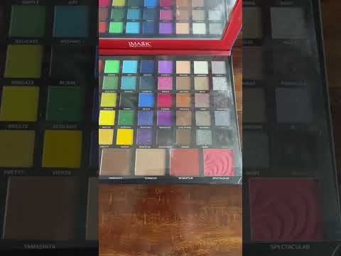 Eyeshadow palette