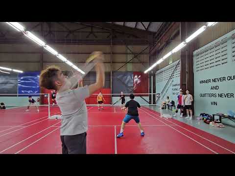Happy badminton sparling 18/11 (part 5)