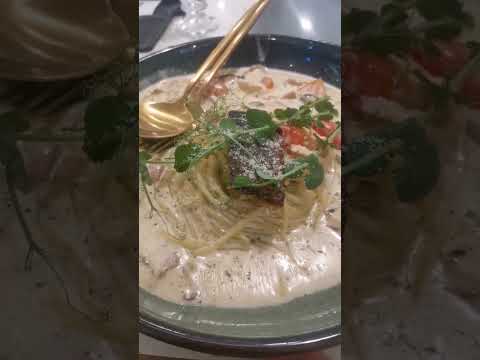 #晒晒我的今日伙食 #三文鱼意大利面 #shorts Creamy salmon spaghetti