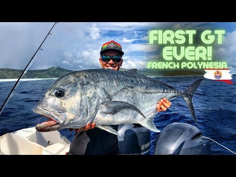My first GIANT TREVALLY!!! Topwater Fishing for GT in FRENCH POLYNESIA