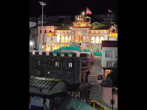 भगवान बद्रीनाथ के संध्या कालीन दर्शन।।Live evening darshan badrinath dham 2021#Badrinathdham #shorts