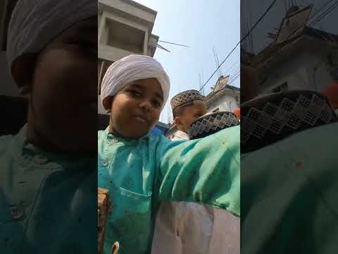 Helping a Toy Seller with Rs.3000/- #behuman #smile #viral #help #kindness
