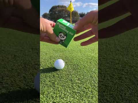 Can a HUGE Golf Ball Make Putting EASIER? 🏌️‍♂️⛳️  #golf #golftrainingaid #puttingdrills