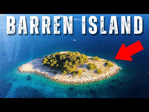 Shipwrecked on a BARREN Island for 7 Years