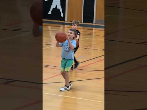 Owen's getting better,the form looks good,#skills,#2025,#shorts,#basketball,