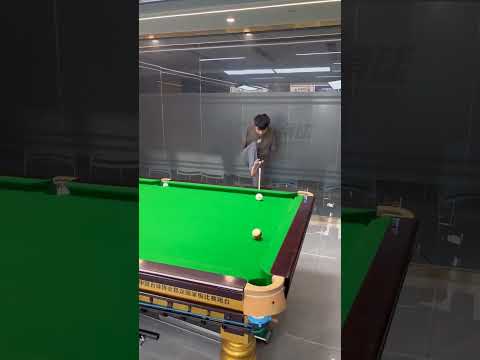 Physical Impaired Person Playing Snooker Game with Perfection #bowlingcenter #snookerplayer #snooker