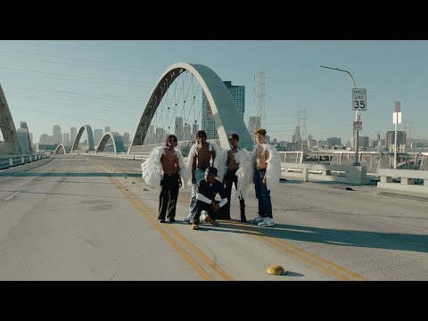 Roddy Ricch - Lonely Road (feat. Terrace Martin) [Official Music Video]