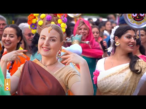 Incredible Kirtan | Hare Krishna Hare Rama | Best Iskcon Kirtan