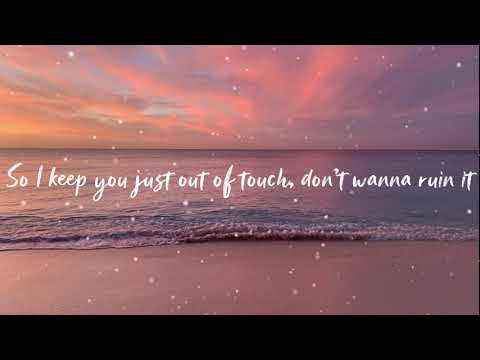Anna Clendening – Fazed (Lyrics)
