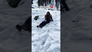 Kashmir beauty 💓 #kashmir #travel #snowfall #kashmir2023 #gulmarg #sonmarg #viral #trendingshorts