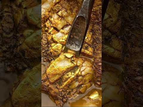 Gold Quartz 🪙😮💰 #GoldRush #quartz