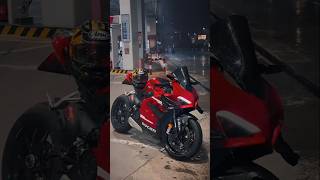 DUCATI DUKE STUNNING REDDIT BIKE 2025|2025 Ducati Duke Review: The Ultimate Naked Bike with Power