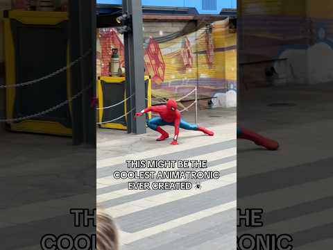 This Spider-Man animatronic is unbelievable!! 🤯 #disneycaliforniaadventure ￼