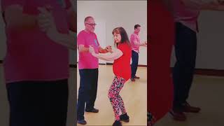 Bachata Traditional Levels 1 & 2 w Bridgette Maria #Bachata  #bachatatraditional #bachatastyle