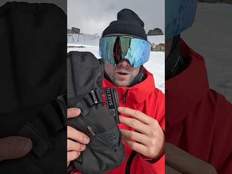 Important feature to look for in snowboard mittens #snowboarding ​⁠@686 #686