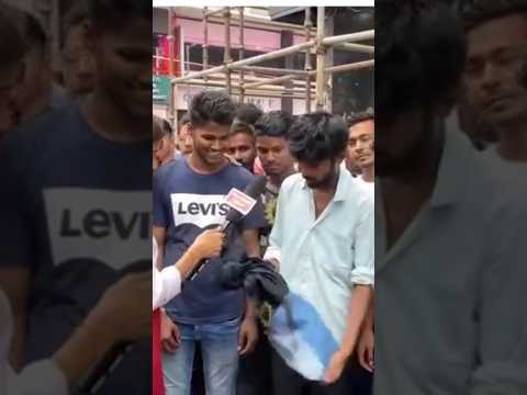 #kameez #memes #comedy #india "तमीज तो नहीं है पर ए मजदूर वाली कमीज है" 😂