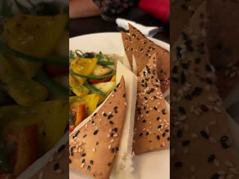 Hummus and Pita Bread #yummy #prithvicafe #juhu